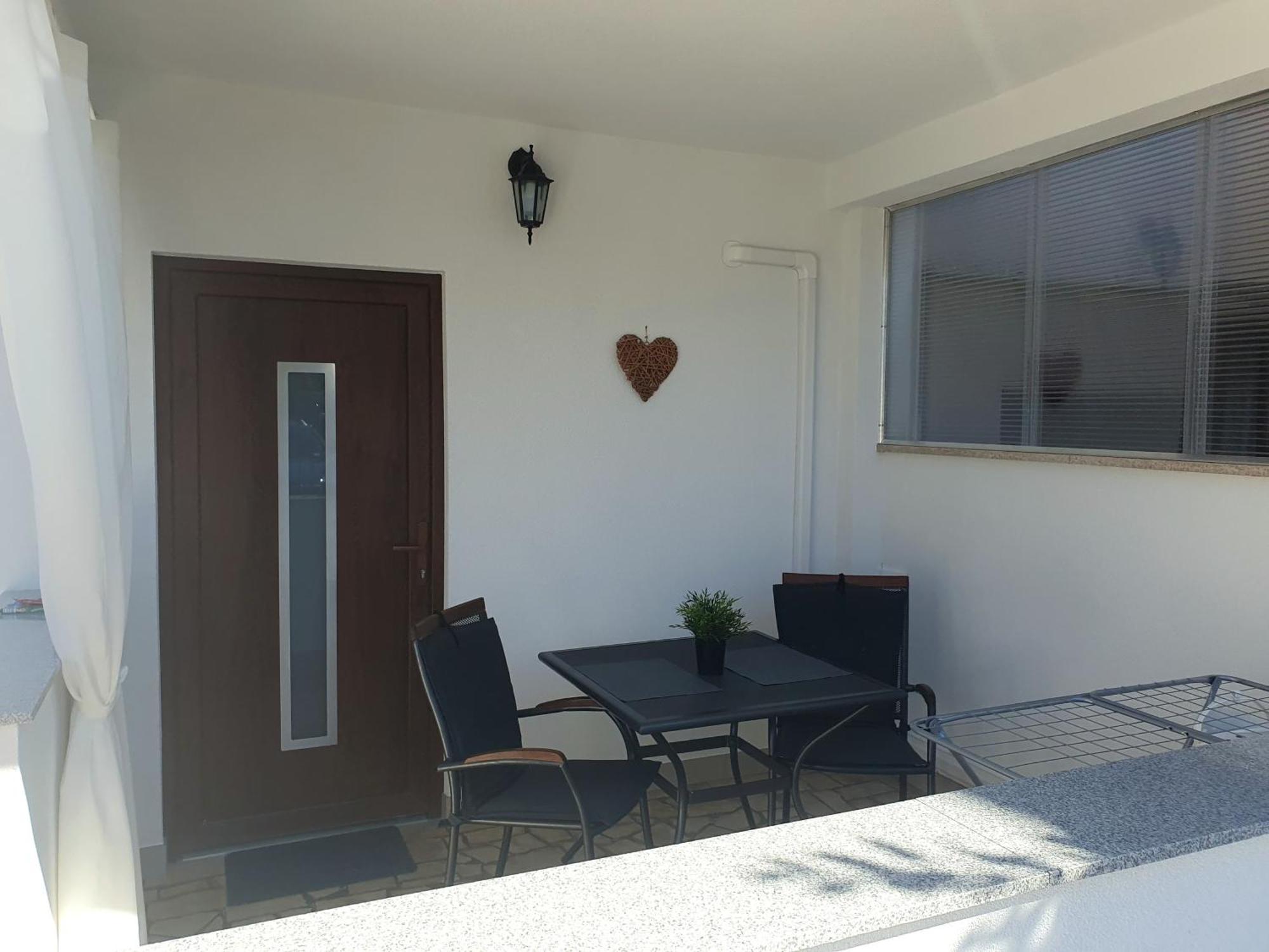 Apartments Dejana שטיניאן מראה חיצוני תמונה